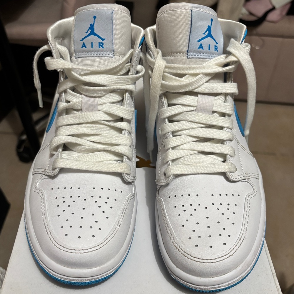 Women’s air Jordan mid